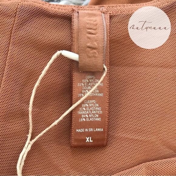 Skims All In One Square Neck Tank Onesie in Caramel XL - Picture 2 of 4